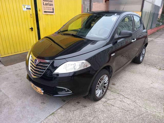 LANCIA Ypsilon usata, con ABS