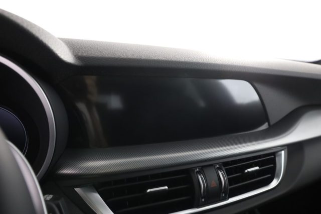 ALFA ROMEO Stelvio usata 17