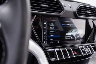 LAMBORGHINI Urus usata, con Vivavoce