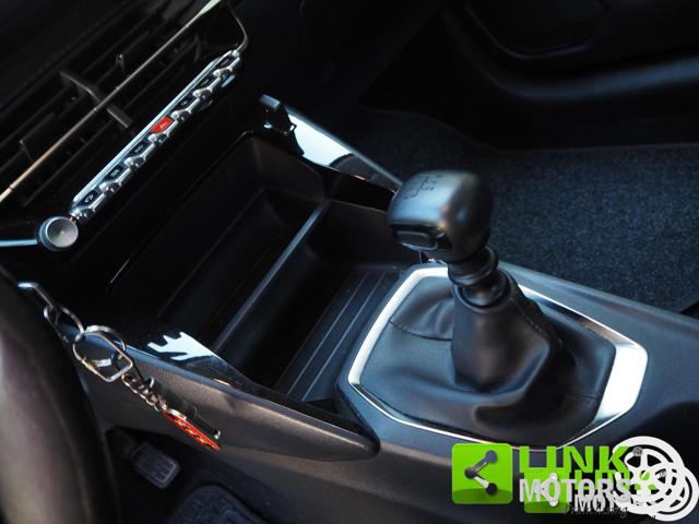 PEUGEOT 208 usata 13