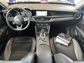 ALFA ROMEO Stelvio usata, con Interni in pelle