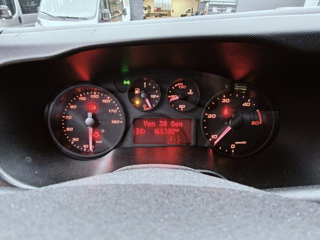 IVECO Daily usata, con Luci diurne