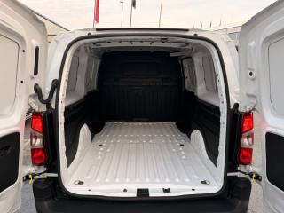 FIAT Doblo usata, con USB