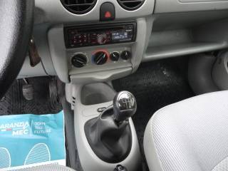 RENAULT Kangoo usata, con Lettore CD