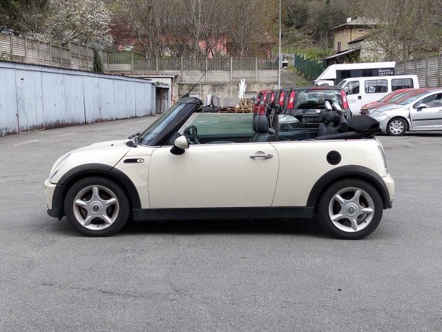 MINI Cabrio usata 18
