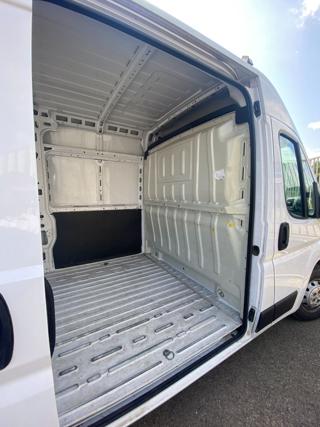PEUGEOT Boxer usata 33