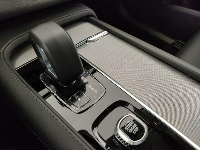 VOLVO XC90 usata, con Fari LED