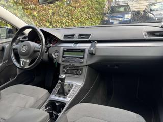 VOLKSWAGEN Passat usata, con Boardcomputer