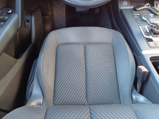 AUDI Q5 usata, con Volante in pelle