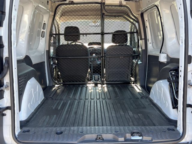 RENAULT Kangoo usata 14