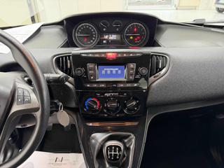 LANCIA Ypsilon usata, con Volante multifunzione