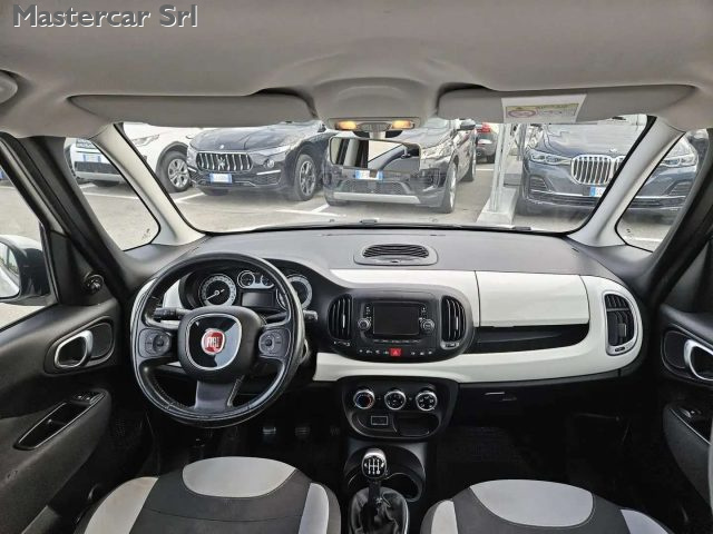 FIAT 500L usata, con USB