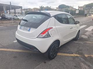 LANCIA Ypsilon usata, con Airbag laterali