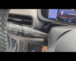 JEEP Avenger usata, con Apple CarPlay