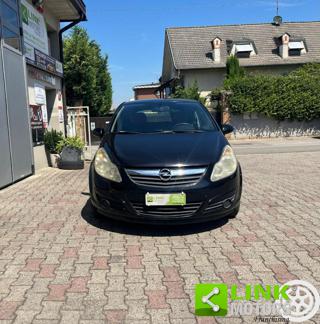 OPEL Corsa usata, con Cruise Control