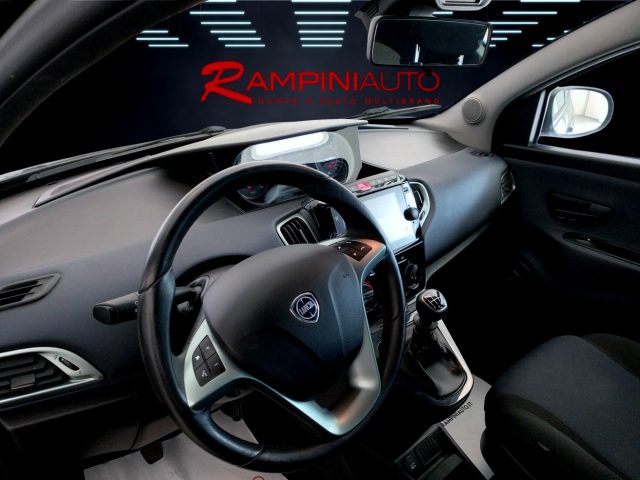 LANCIA Ypsilon usata 14