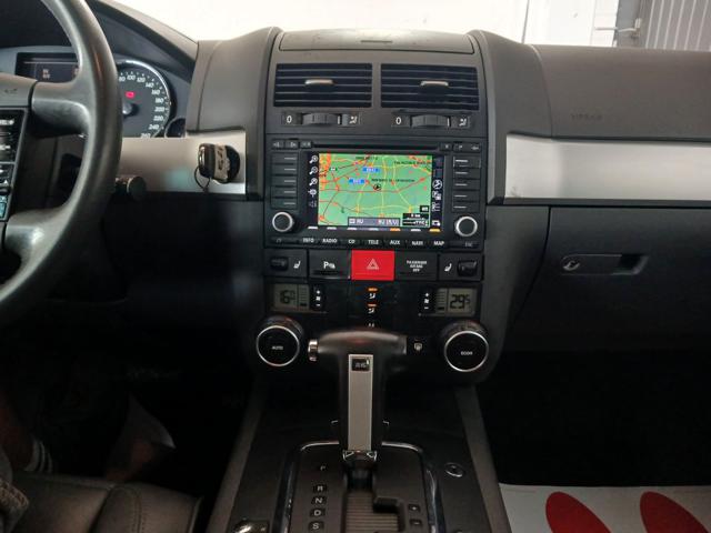 VOLKSWAGEN Touareg usata, con Controllo trazione