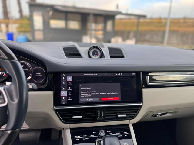 PORSCHE Cayenne usata, con Sistema di navigazione