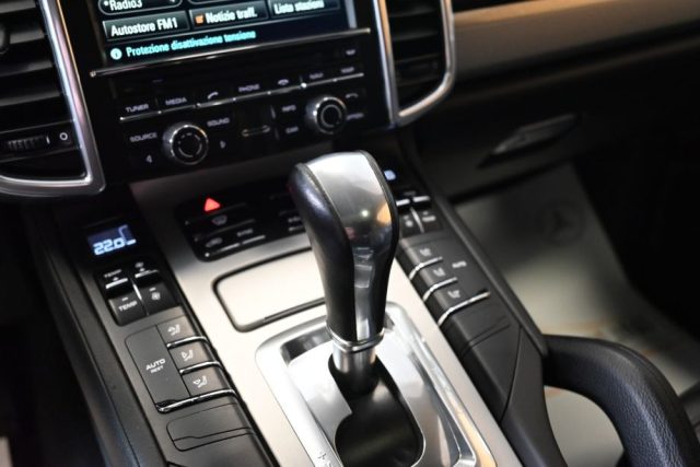PORSCHE Cayenne usata 36