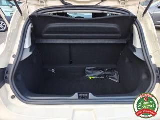 RENAULT Clio usata, con Sedile posteriore sdoppiato