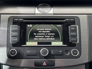 VOLKSWAGEN Passat usata, con Airbag testa
