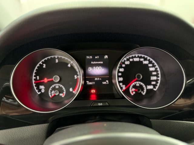 VOLKSWAGEN Golf Sportsvan usata, con Controllo vocale