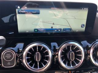 MERCEDES-BENZ GLA 200 usata, con Trazione integrale