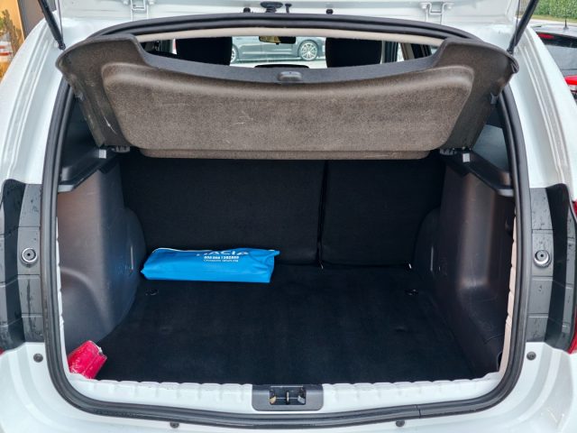 DACIA Duster usata, con Cruise Control