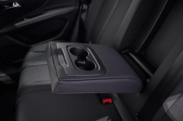 PEUGEOT 3008 usata 26