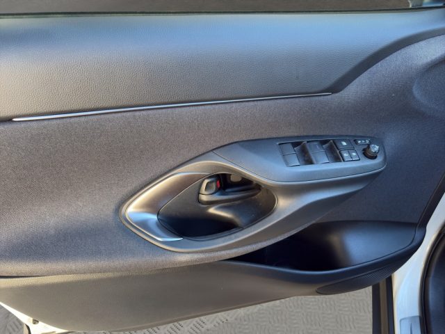 TOYOTA Yaris Cross usata, con Bluetooth