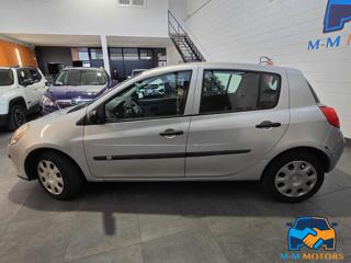 RENAULT Clio usata, con Alzacristalli elettrici