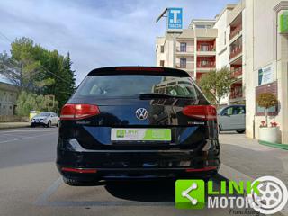 VOLKSWAGEN Passat Variant usata, con Specchietto retrovisore con funzione antiabbagliamento