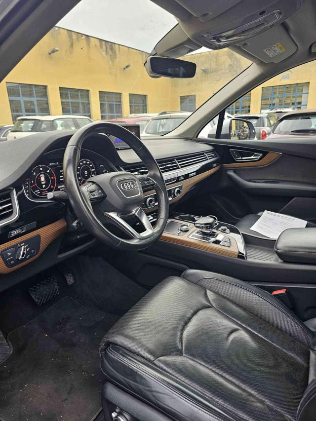 AUDI Q7 usata, con Chiusura centralizzata