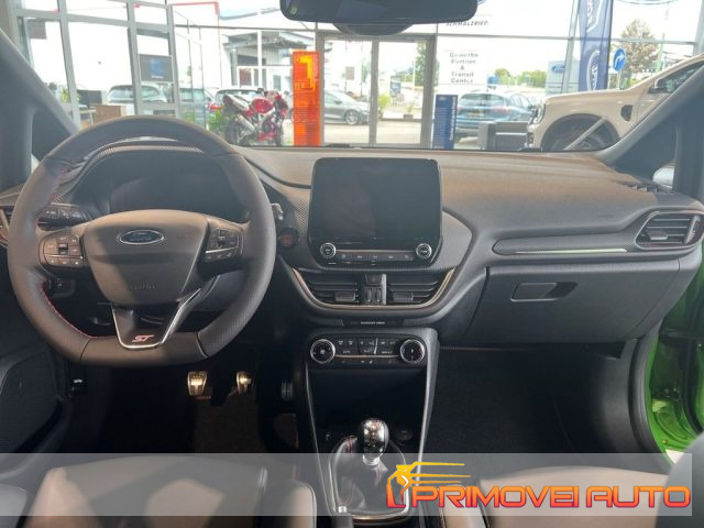 FORD Fiesta usata, con ABS