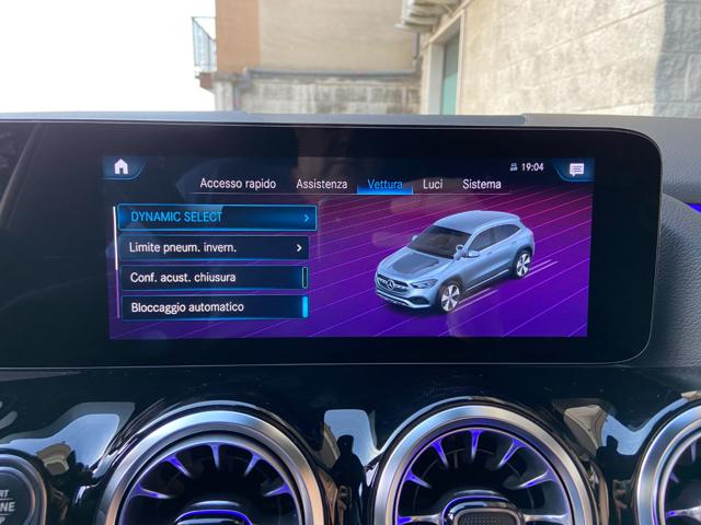 MERCEDES-BENZ GLA 200 usata, con Volante multifunzione