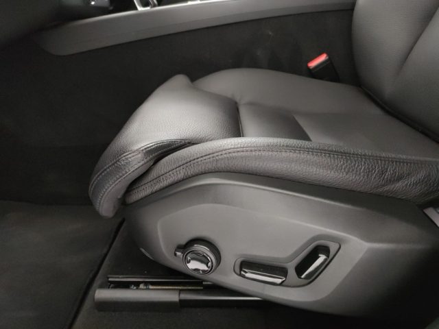 VOLVO XC60 usata, con Sistema di navigazione