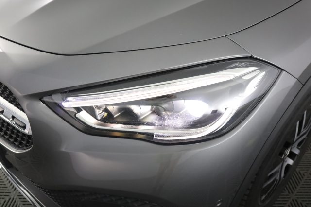 MERCEDES-BENZ CLA usata 7