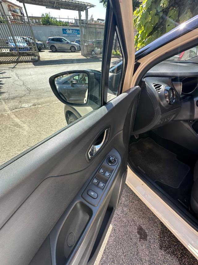 RENAULT Captur usata, con Controllo trazione