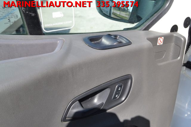 FORD Transit usata, con Sensori di parcheggio posteriori