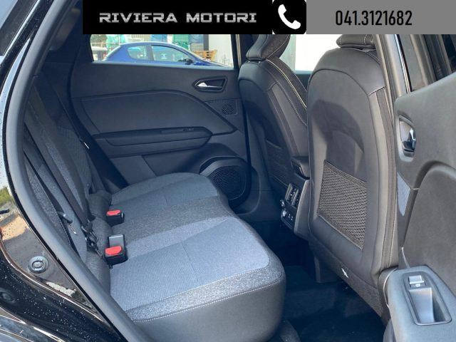 RENAULT Captur usata, con Touch screen