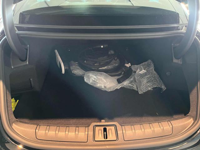 PORSCHE Taycan usata, con Portellone posteriore elettrico
