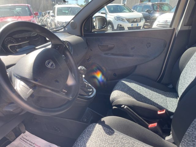 LANCIA Ypsilon usata 8