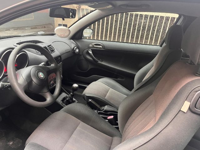 ALFA ROMEO 147 usata, con Airbag Passeggero