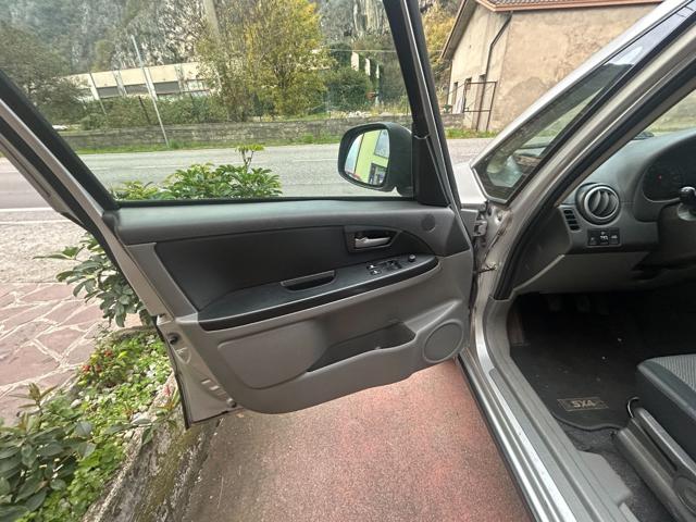 SUZUKI SX4 usata, con Specchietti laterali elettrici