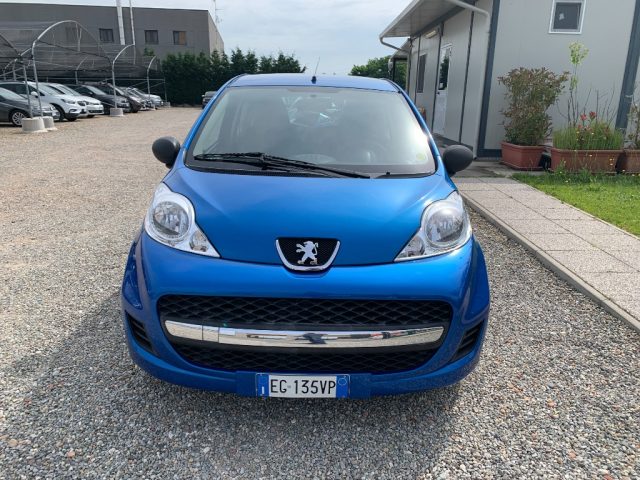 PEUGEOT 107 usata, con Airbag