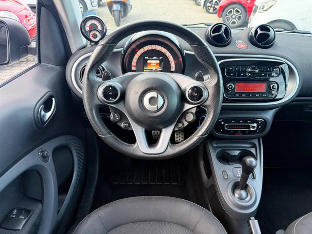 SMART ForTwo usata, con Leve al volante