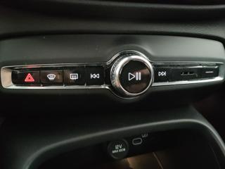 VOLVO XC40 usata, con Fari LED