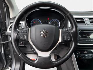 SUZUKI S-Cross usata, con Cerchi in lega