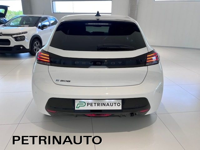 PEUGEOT 208 usata, con Boardcomputer