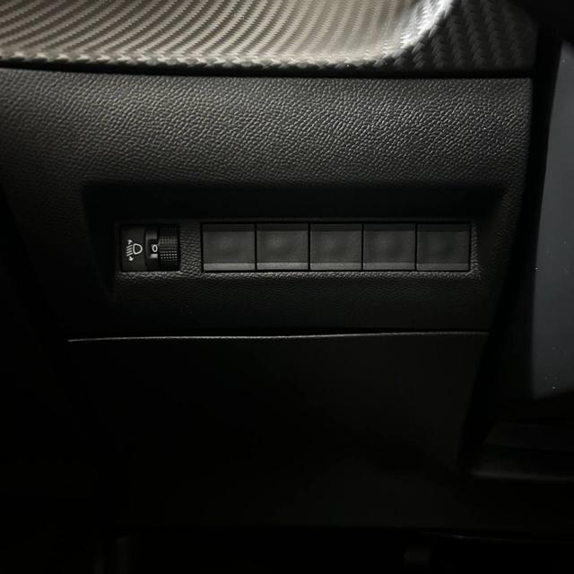 PEUGEOT 2008 usata, con Controllo vocale